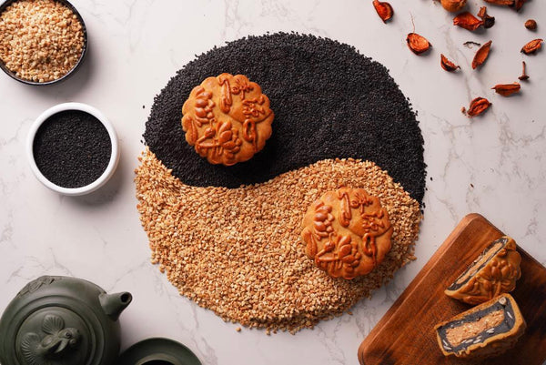 鸳鸯月饼 Yuan Yang Mooncake (1pc)